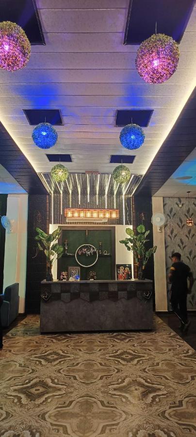 Hotel O Pop Angoori Farm House Mathura Buitenkant foto