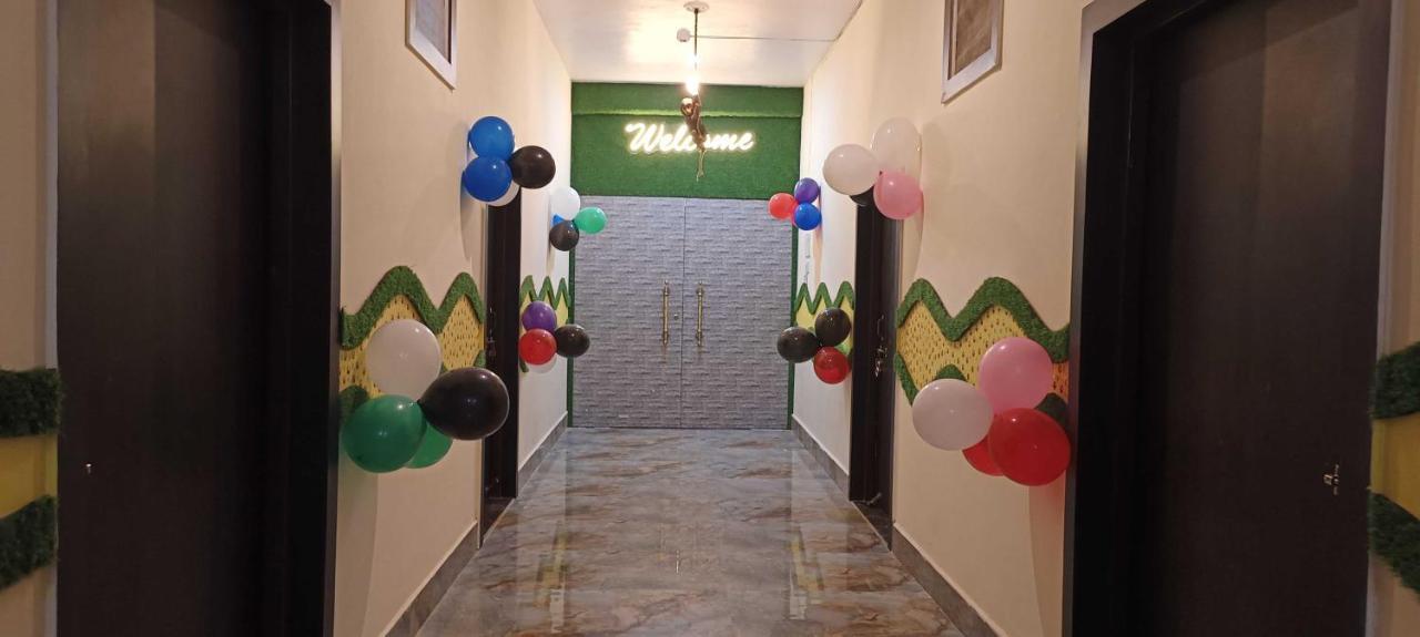 Hotel O Pop Angoori Farm House Mathura Buitenkant foto