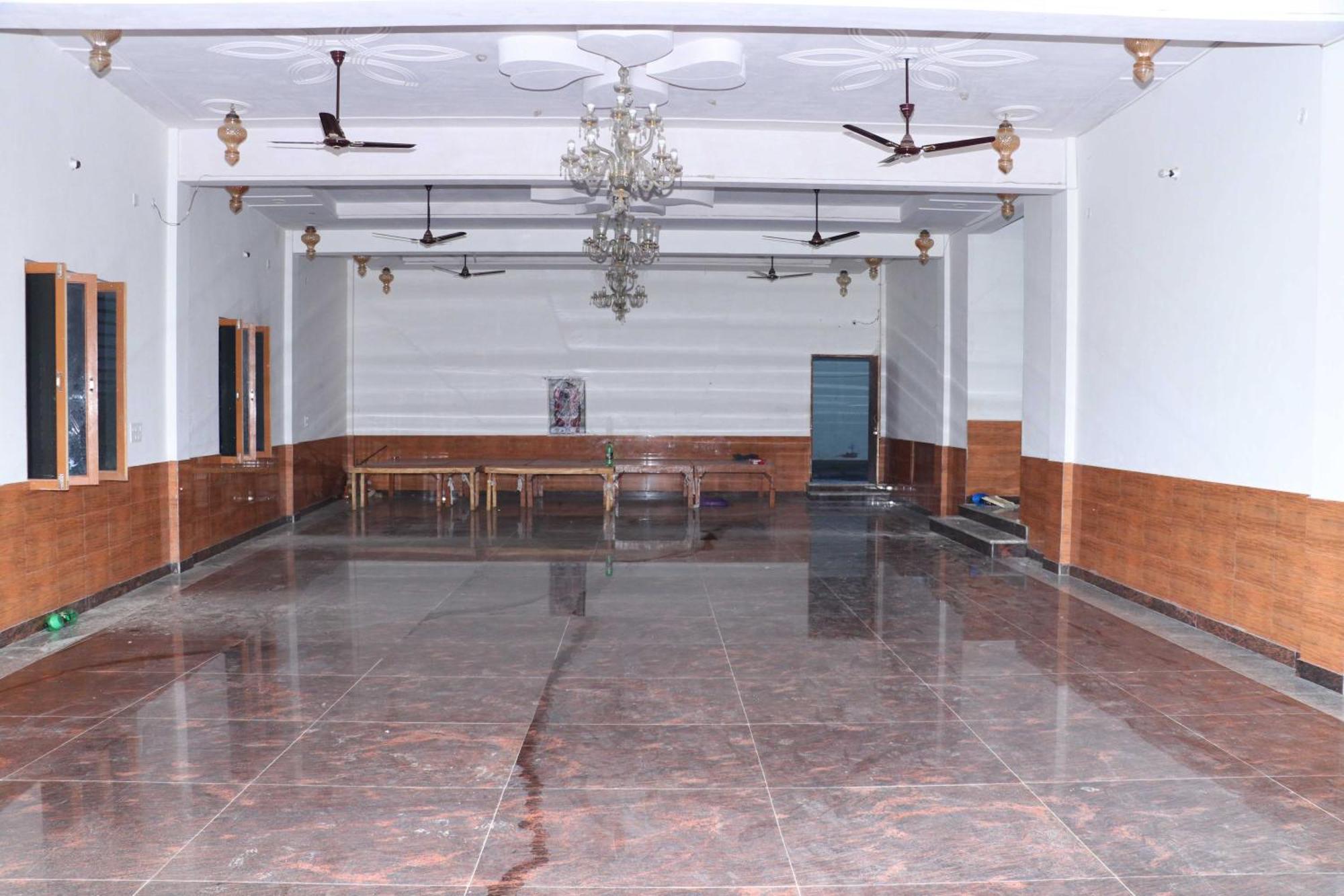 Hotel O Pop Angoori Farm House Mathura Buitenkant foto